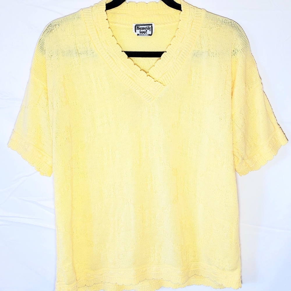Vintage Pastel Textured Floral Butter Yellow Sweater Top - Picture 8 of 8